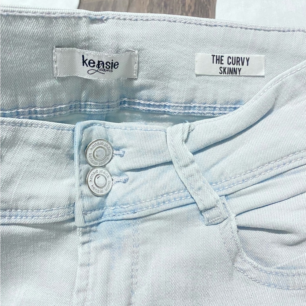 Kensie Light Wash Skinny Jeans - Picture 3 of 8